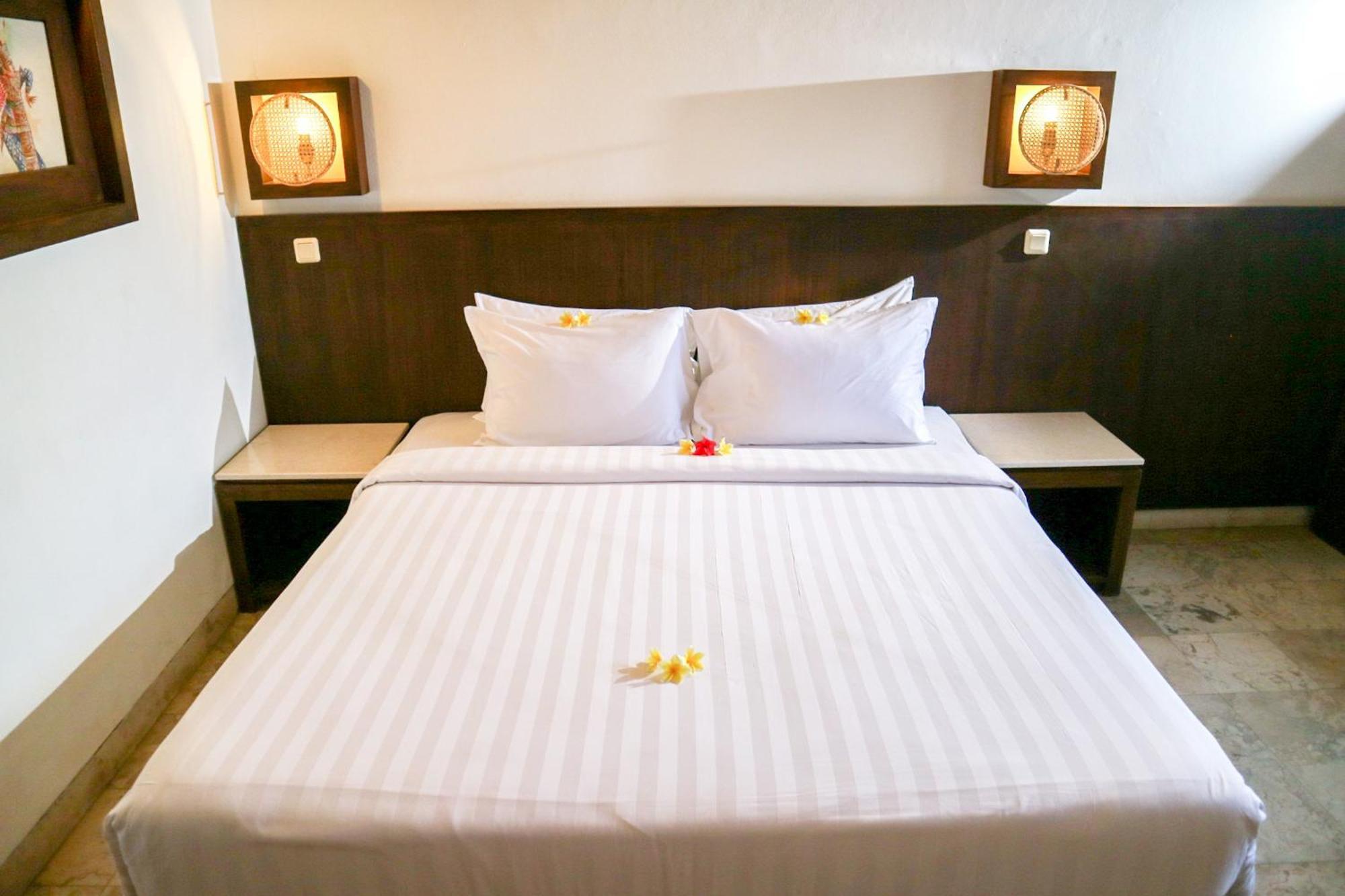 The Lagoon Bali Pool Hotel And Suites Legian Eksteriør bilde