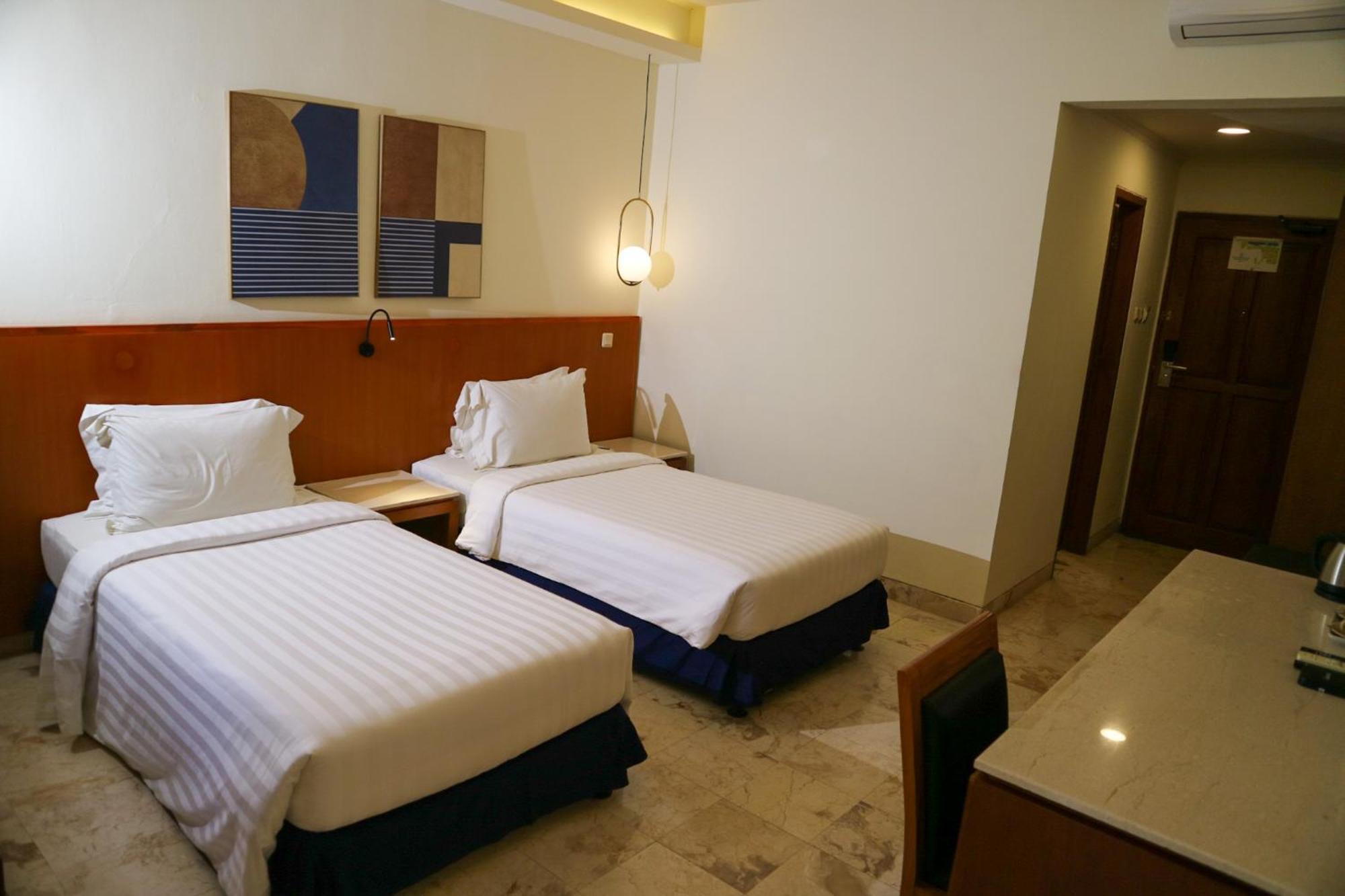 The Lagoon Bali Pool Hotel And Suites Legian Eksteriør bilde