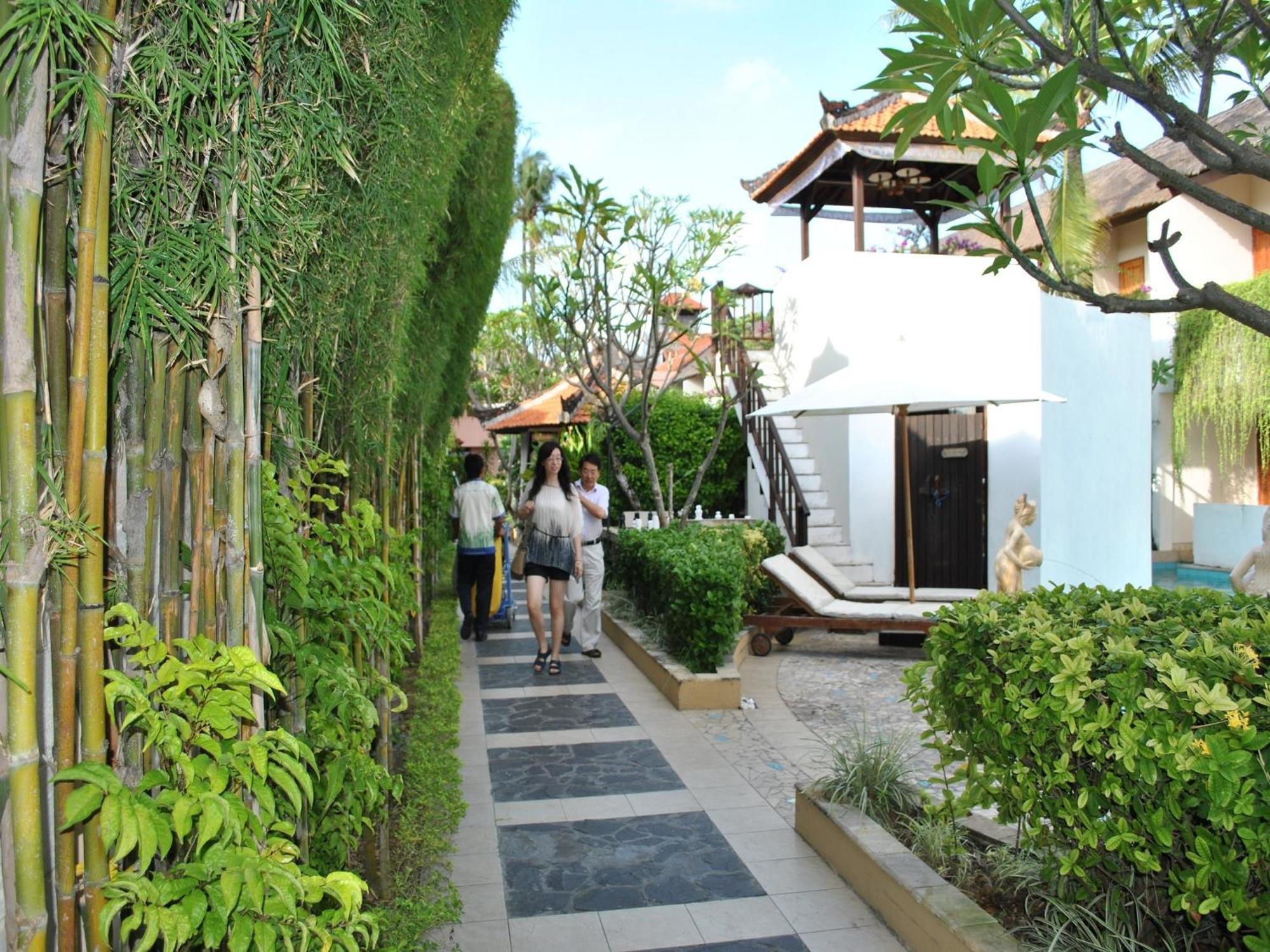 The Lagoon Bali Pool Hotel And Suites Legian Eksteriør bilde